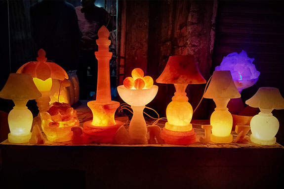 Salt Stone Craft – Beauty Carved from the Heart of the Mountains