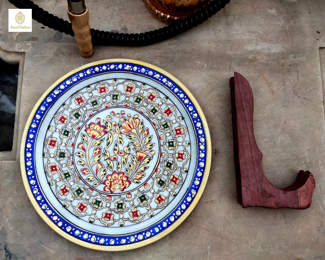 Marble Pottery – Grace Shaped in White